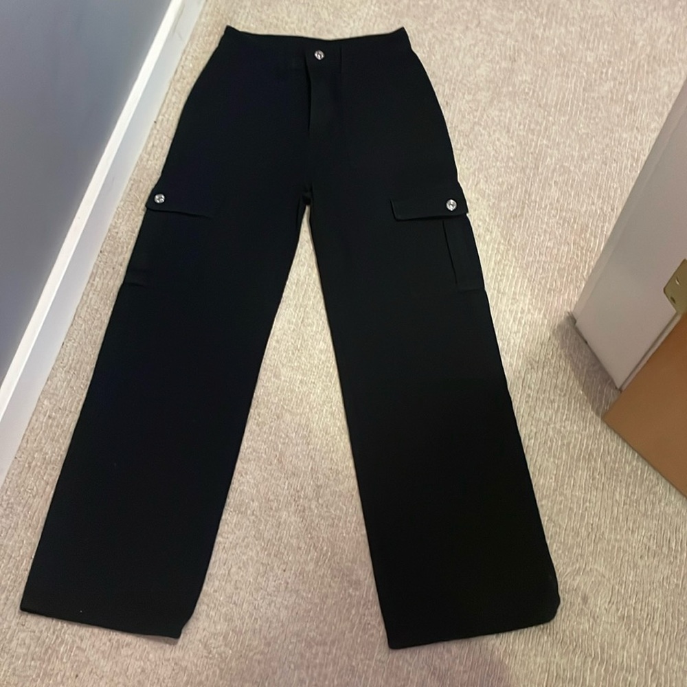Cider black cargo pants size XS